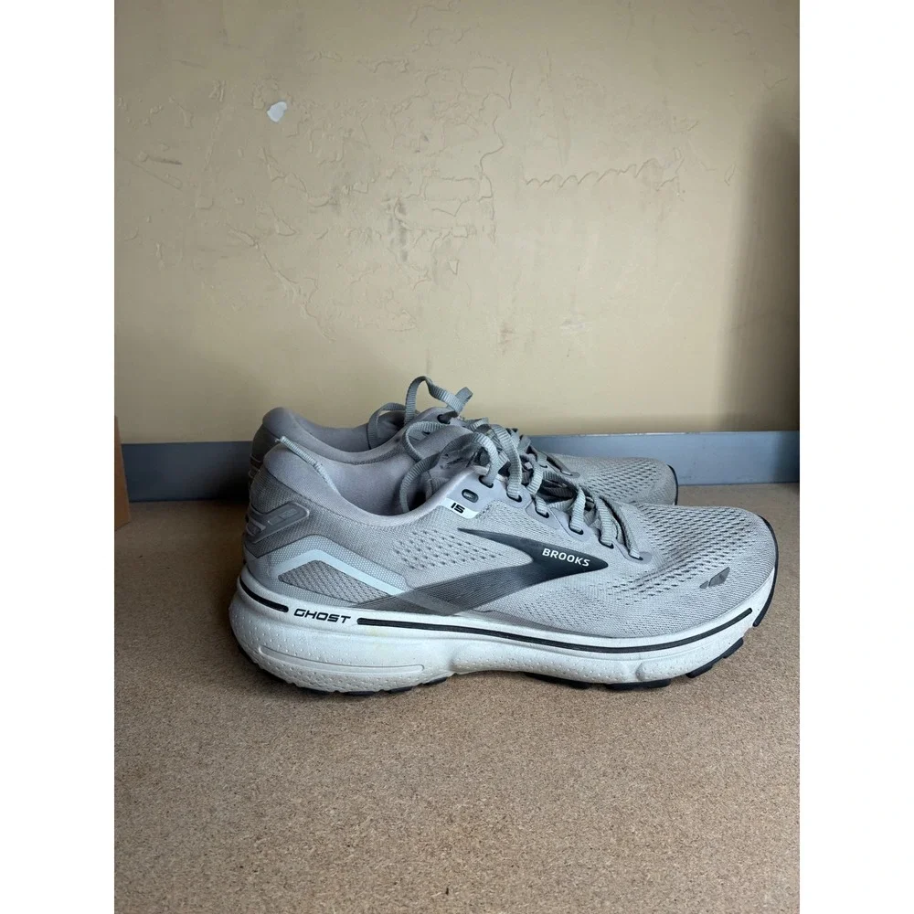 Brooks Ghost 15 Mens Running Shoes Grey Black 1103931D098 Size 8.5 Medium D